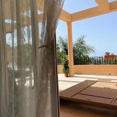 Modern 2 Bed In * Марбелья